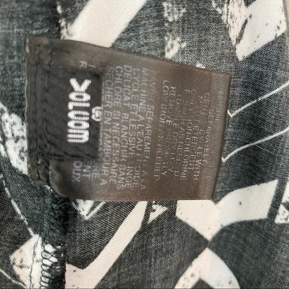 Volcom Black & White Racer Back Chevron Stripe Maxi Dress Front Snaps Small - Picture 11 of 13